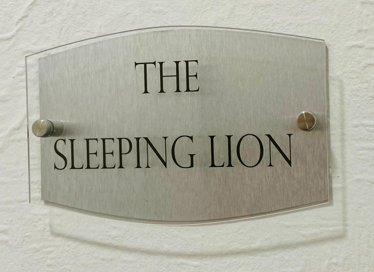 The Sleeping Lion - Dunoon Holiday Home Экстерьер фото