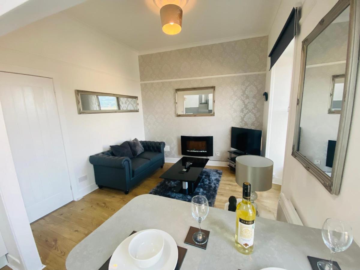 The Sleeping Lion - Dunoon Holiday Home Экстерьер фото